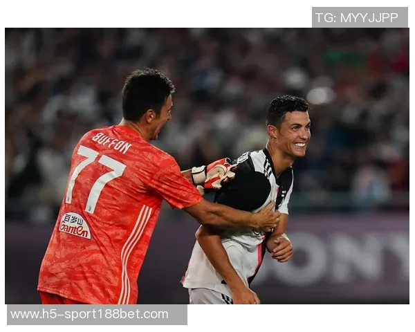 路易斯布冯替补登场对阵父亲旧东家尤文图斯的精彩时刻